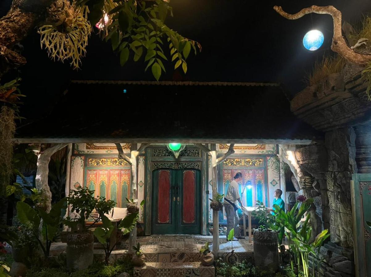 Villa Telaga Wana Sukawati  Exterior photo